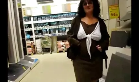En frente de la cámara, esta pareja amateur realmente se la follan