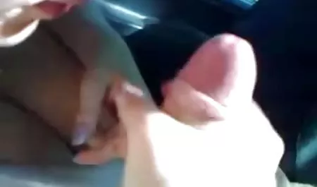 Coño amateur alemán follado con consolador de vidrio