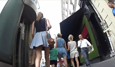 Joven latina se la follan duro
